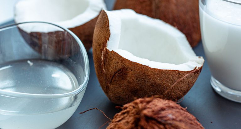 Coconut Oil Benefits | Cognition, Brain-Power & Fat-Loss