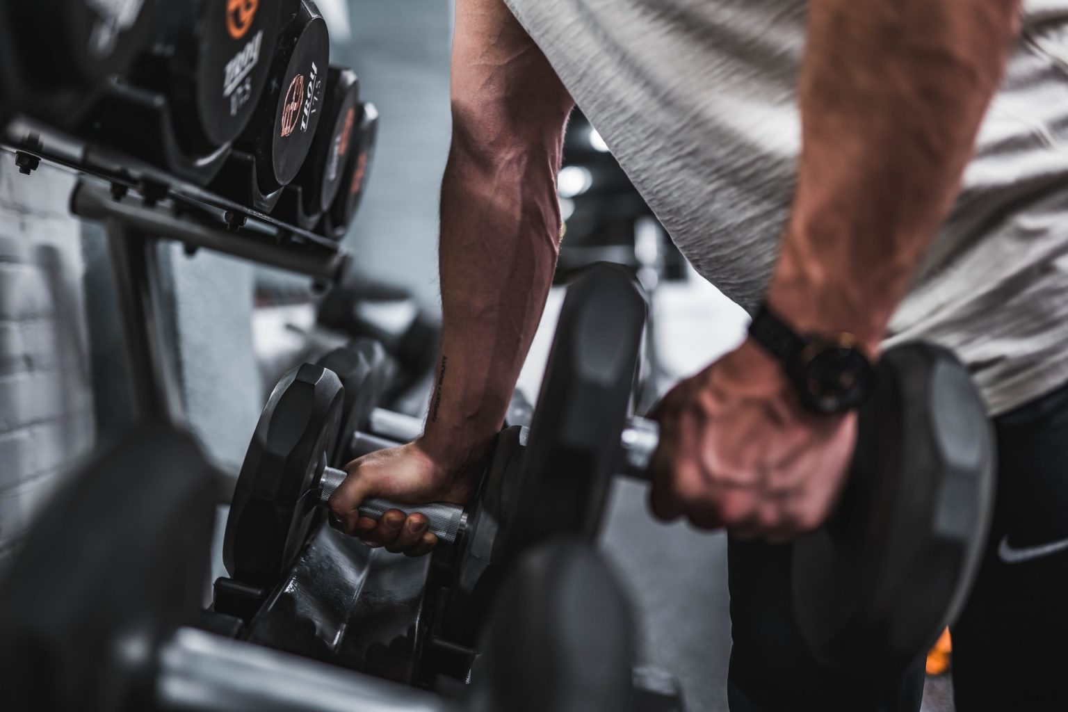 20 Benefits Of Strength Training On Health & Fitness | Vitalscend