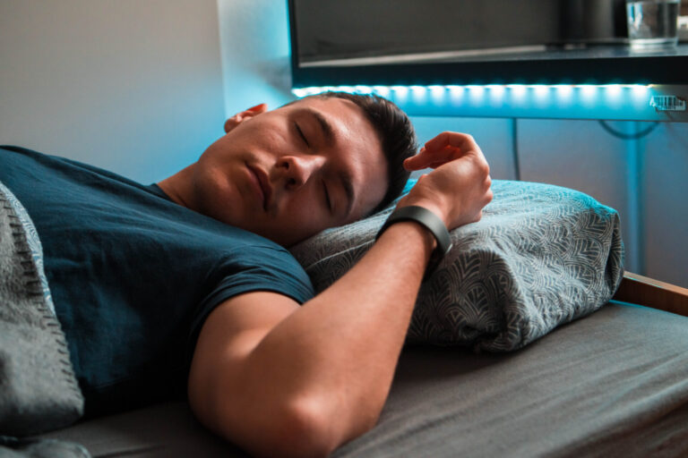 Track Your Sleep – 4 Metrics of Sleep Monitoring